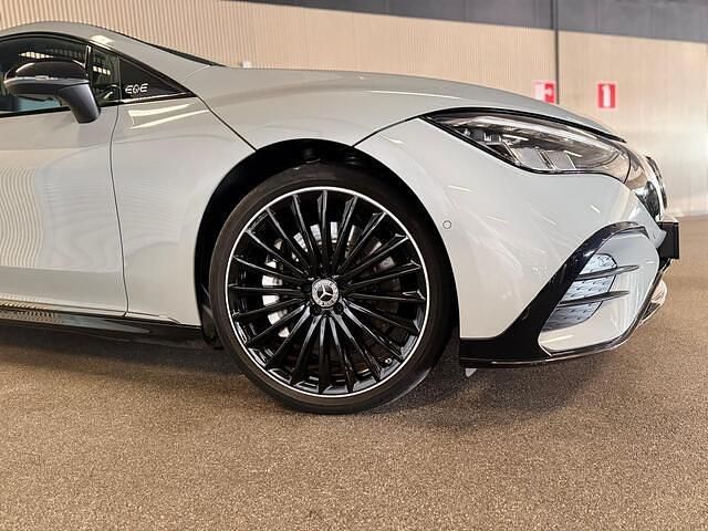 Occasion Mercedes EQE300 AMG line 180 kW (245 PK) 2023 Grijs Sedan