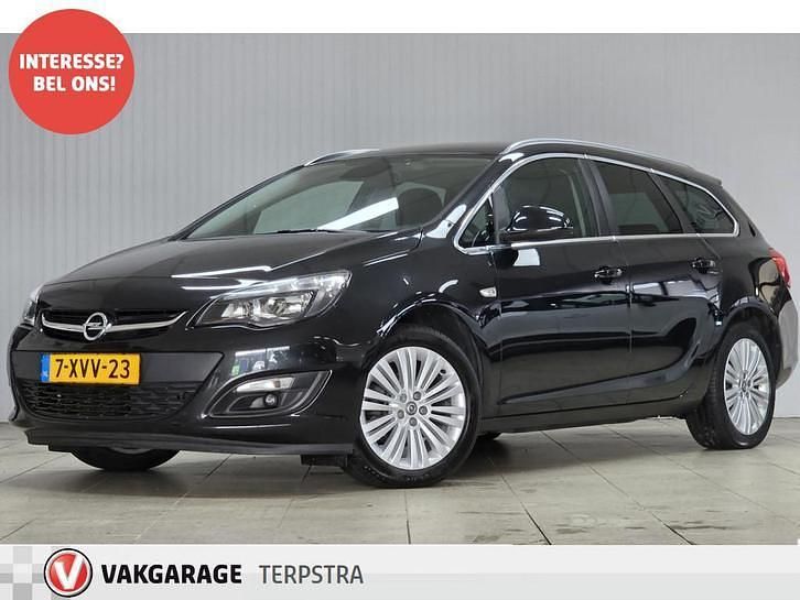 Occasion Opel Astra Design Edition 120 PK (88 kW) 2014 Zwart (metallic) Stationwagen