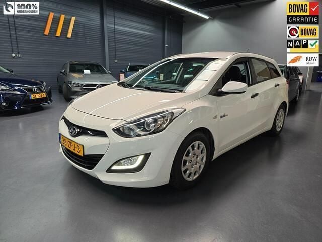 Wit Gebruikt 2013 Hyundai i30 Stationwagen | € 9.395 (Eerlijke prijs) - Afbeelding 1/4