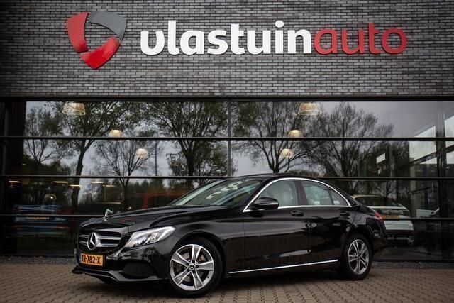 Zwart Gebruikt 2017 Mercedes C200 Sport Edition Sedan | € 21.950 (Super prijs) - Afbeelding 1/4