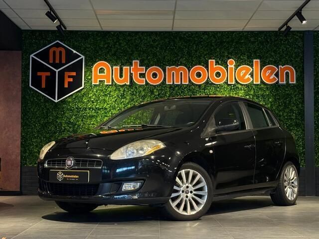 Zwart Gebruikt 2007 Fiat Bravo Hatchback | € 1.899 (Eerlijke prijs) - Afbeelding 1/4