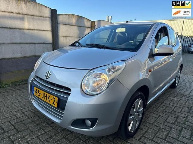 Grijs Gebruikt 2009 Suzuki Alto Exclusive Hatchback | € 4.699 (Eerlijke prijs) - Afbeelding 1/4