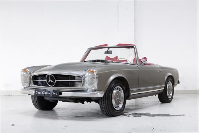 Grijs Gebruikt 1968 Mercedes SL280 Cabriolet | € 119.500 - Afbeelding 1/4