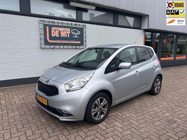Grijs Gebruikt 2016 Kia Venga Hatchback | € 16.250 (Eerlijke prijs) - Afbeelding 1/4