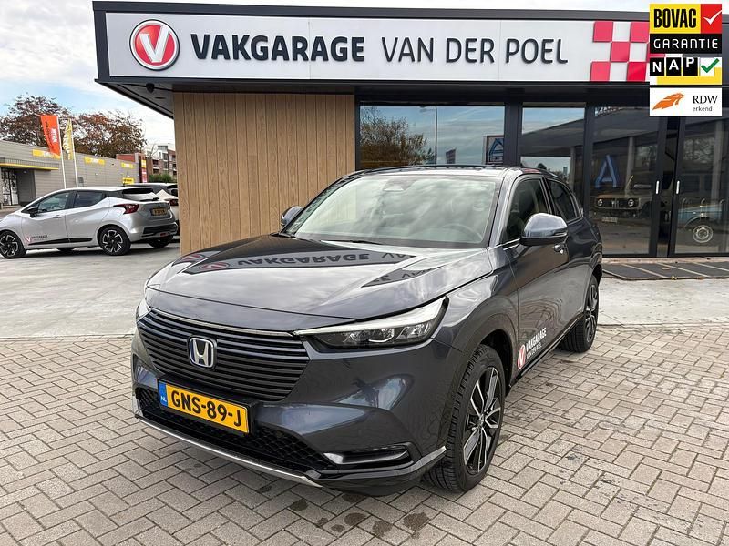 Grijs Gebruikt 2024 Honda HR-V Advance SUV | € 34.950 (Eerlijke prijs) - Afbeelding 1/4
