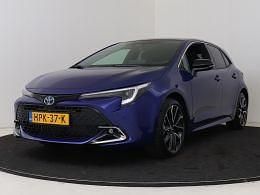 Blauw Occasion 2025 Toyota Corolla Hybrid Executive Hatchback | € 39.945 (Eerlijke prijs) - Afbeelding 1/3