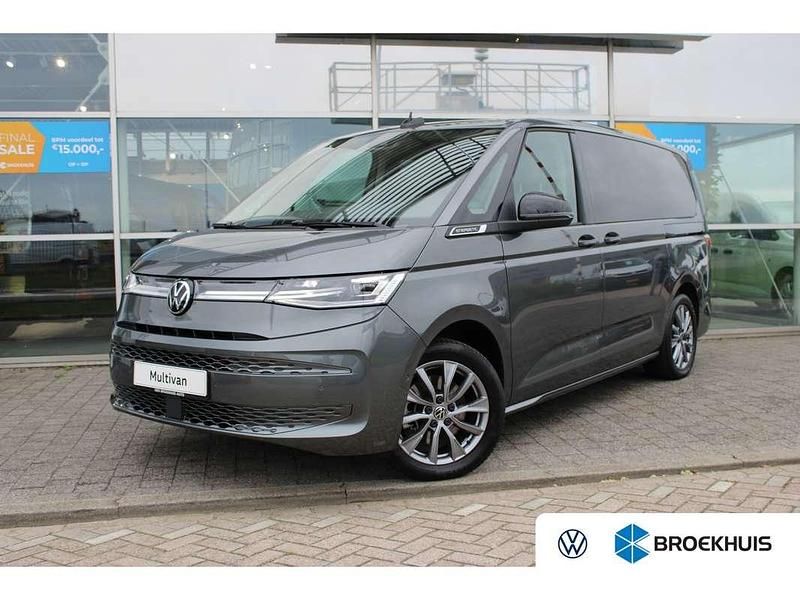 Grijs Gebruikt 2023 VW Multivan Energetic Van | € 53.900 - Afbeelding 1/4