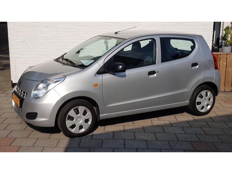 Grijs Gebruikt 2012 Suzuki Alto Comfort Hatchback | € 7.999 (Duur) - Afbeelding 1/4