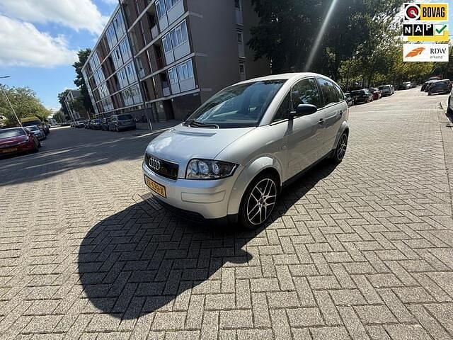Grijs Occasion 2001 Audi A2 Comfort Hatchback | € 1.650 (Super prijs) - Afbeelding 1/4
