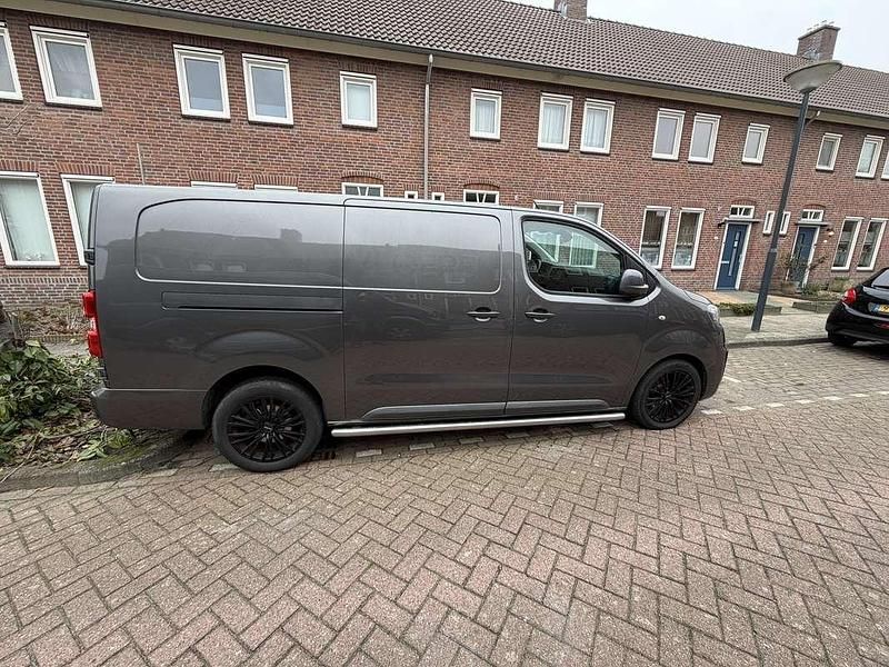 Occasion Peugeot Expert 122 PK (89 kW) 2018 Grijs Van