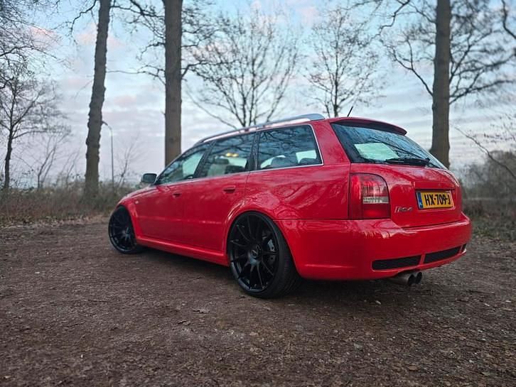 Occasion Audi RS4 540 PK (397 kW) 2001 Rood Stationwagen