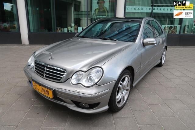 Grijs Gebruikt 2004 Mercedes C30 AMG AMG Sedan | € 7.999 - Afbeelding 1/4