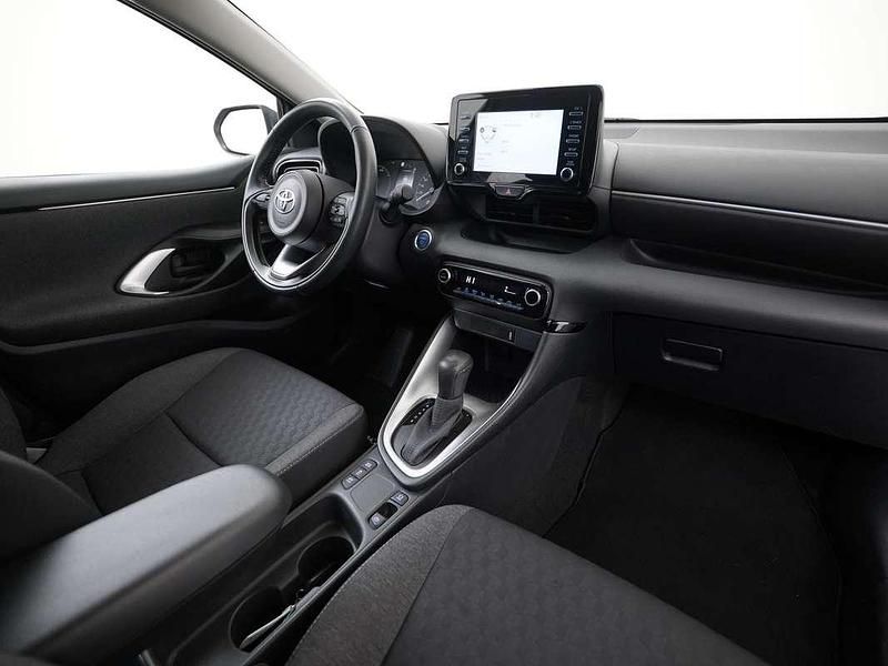 Occasion Toyota Yaris Hybrid Active 116 PK (85 kW) 2021 Wit Hatchback