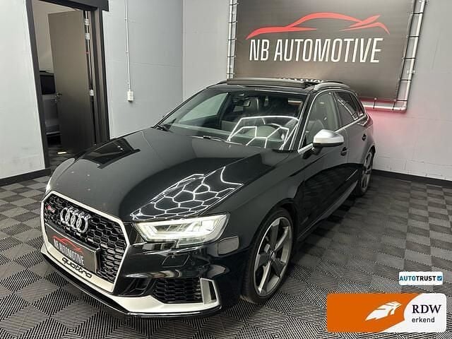 Occasion Audi RS3 Sportback Comfort 400 PK (294 kW) 2019 Zwart (metallic) Hatchback