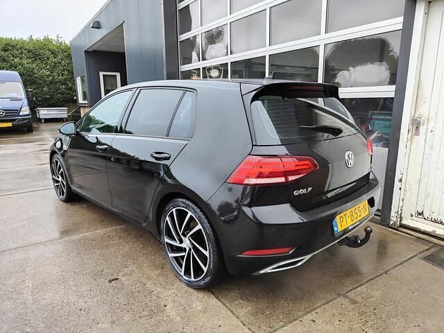 Occasion VW Golf VII Highline 131 PK (96 kW) 2017 Zwart Hatchback