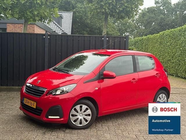 Rood Occasion 2014 Peugeot 108 Access Hatchback | € 3.990 (Goede deal) - Afbeelding 1/4