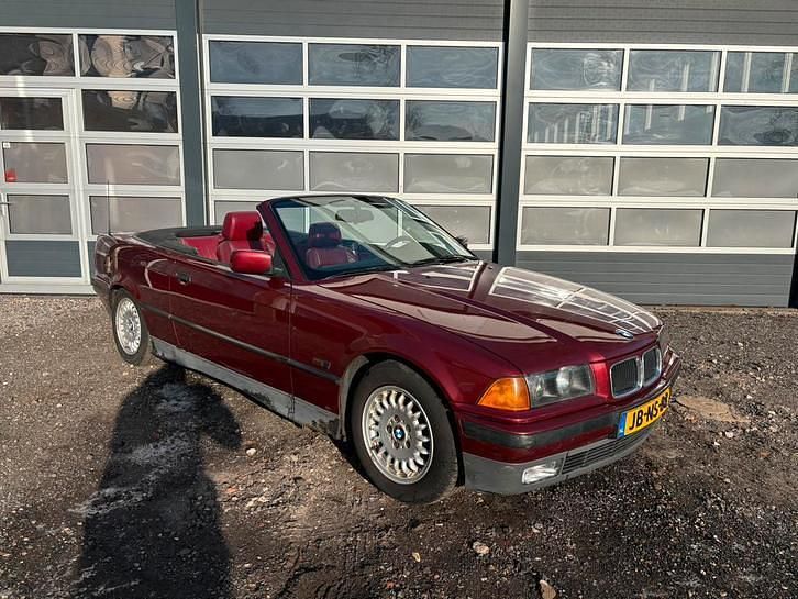 Occasion 1994 BMW 318 Cabriolet | € 3.950 - Afbeelding 1/4