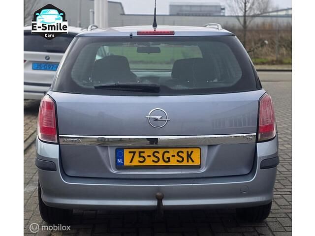 Occasion Opel Astra Essentia 125 PK (91 kW) 2006 Grijs Stationwagen