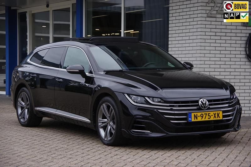 Zwart Gebruikt 2022 VW Arteon R-line Stationwagen | € 34.900 (Eerlijke prijs) - Afbeelding 1/3