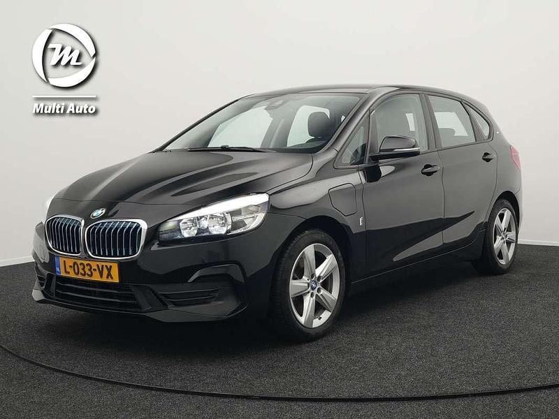 Zwart Gebruikt 2018 BMW 225 Active Tourer Executive MPV | € 15.240 (Super prijs) - Afbeelding 1/3