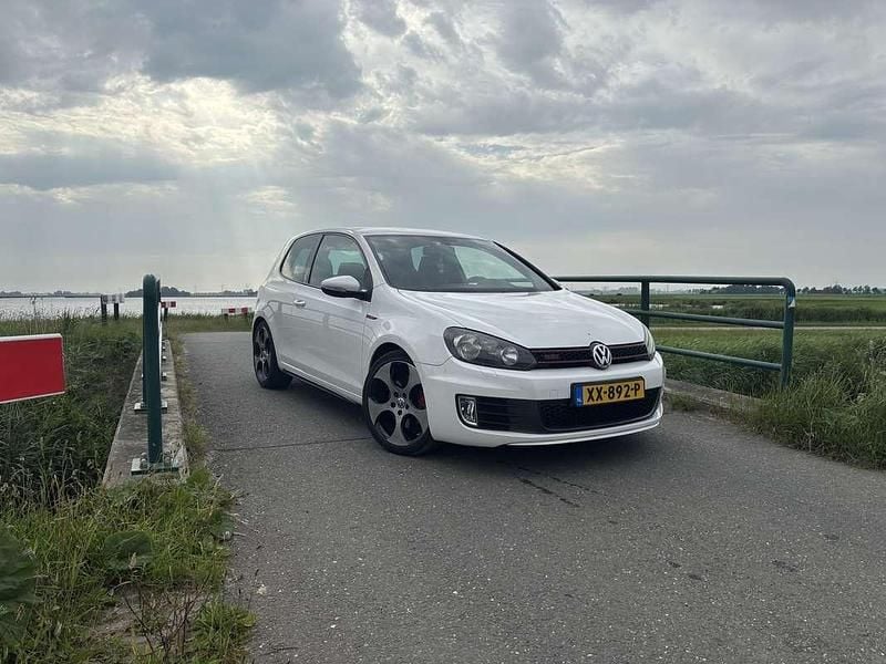 Wit Gebruikt 2011 VW Golf VI GTI Hatchback | € 6.995 (Super prijs) - Afbeelding 1/4