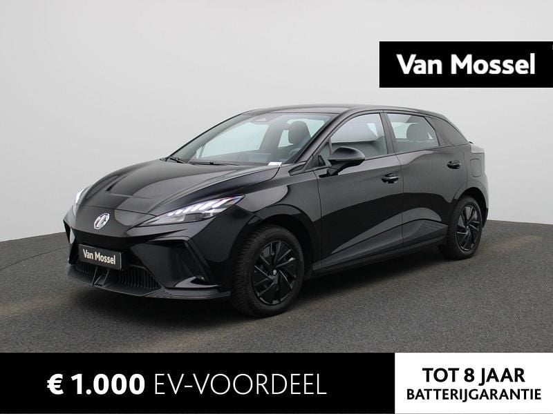 Zwart Gebruikt 2023 MG MG4 EV Hatchback | € 19.995 (Eerlijke prijs) - Afbeelding 1/4