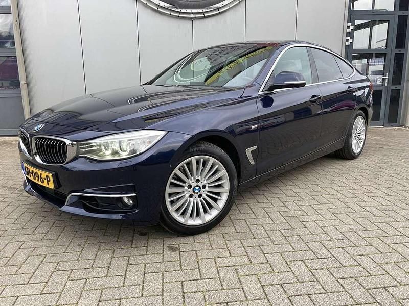 Blauw Gebruikt 2015 BMW 328 Gran Turismo Executive Hatchback | € 15.950 (Eerlijke prijs) - Afbeelding 1/4