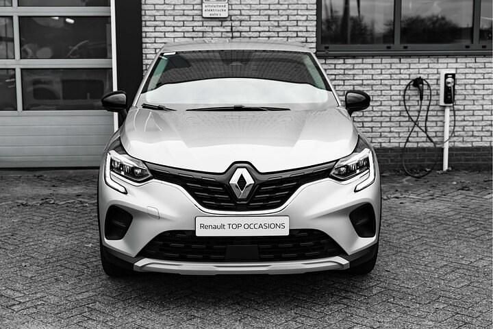 Occasion Renault Captur 90 PK (66 kW) 2021 Zilver (metallic) SUV