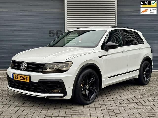 Wit Gebruikt 2018 VW Tiguan Business SUV | € 16.950 (Goede deal) - Afbeelding 1/4