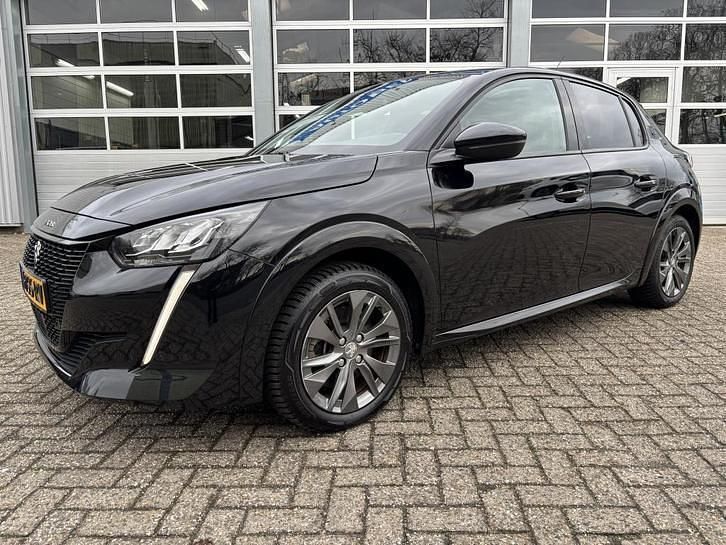 Occasion Peugeot e-208 Allure 100 kW (136 PK) 2021 Hatchback