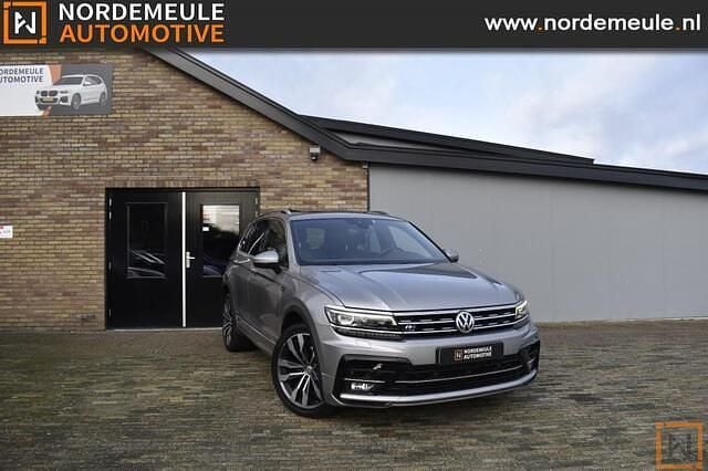 Grijs Gebruikt 2017 VW Tiguan R-line SUV | € 18.400 (Super prijs) - Afbeelding 1/4