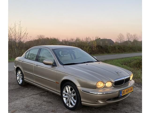 Overige Gebruikt 1996 Jaguar X-type Sedan | € 2.350 - Afbeelding 1/4