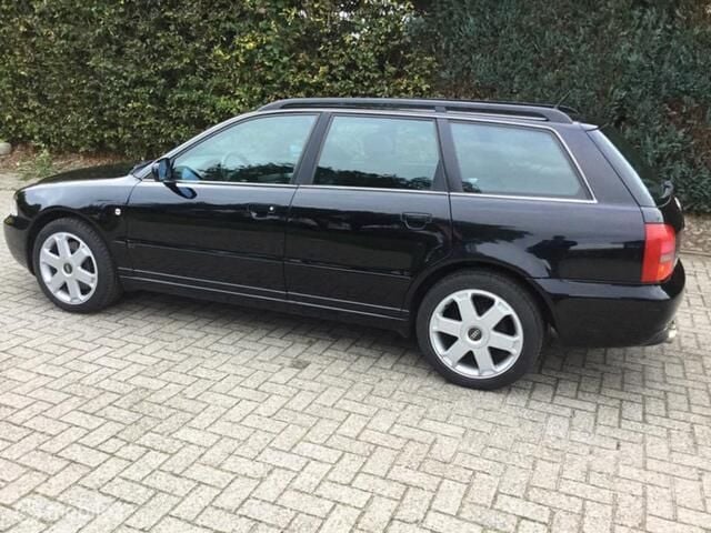 Occasion Audi S4 265 PK (194 kW) 1998 Zwart Stationwagen