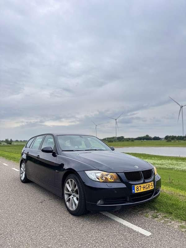 Gebruikt 2008 BMW 320 Sedan | € 3.150 (Goede deal) - Afbeelding 1/4