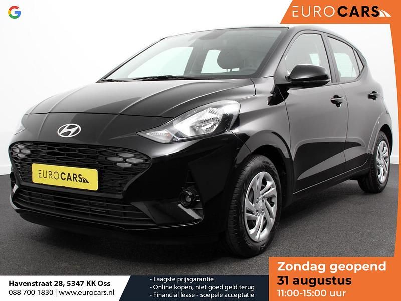 Zwart Gebruikt 2024 Hyundai i10 Comfort Hatchback | € 18.840 (Eerlijke prijs) - Afbeelding 1/4