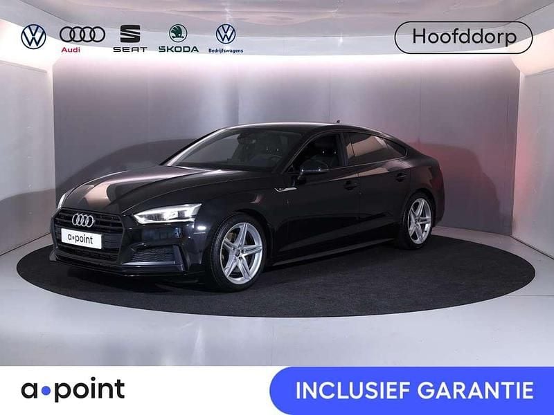 Zwart Gebruikt 2020 Audi A5 Sportback S-Line Hatchback | € 31.949 (Eerlijke prijs) - Afbeelding 1/3