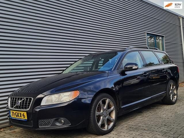 Zwart Gebruikt 2008 Volvo V70 Momentum Stationwagen | € 5.495 (Super prijs) - Afbeelding 1/4