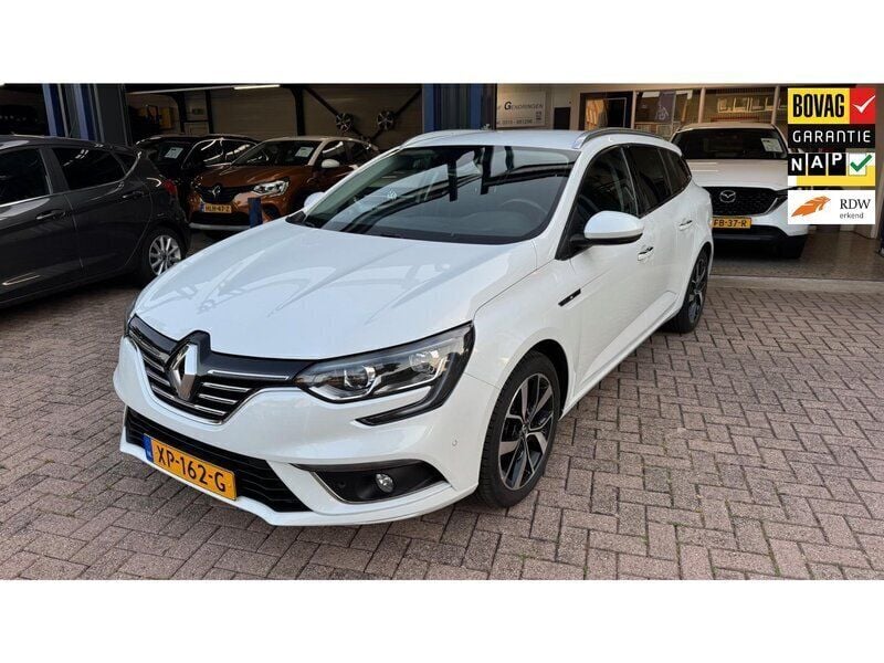 Wit Gebruikt 2018 Renault Mégane GrandTour Signature Stationwagen | € 11.950 (Goede deal) - Afbeelding 1/4