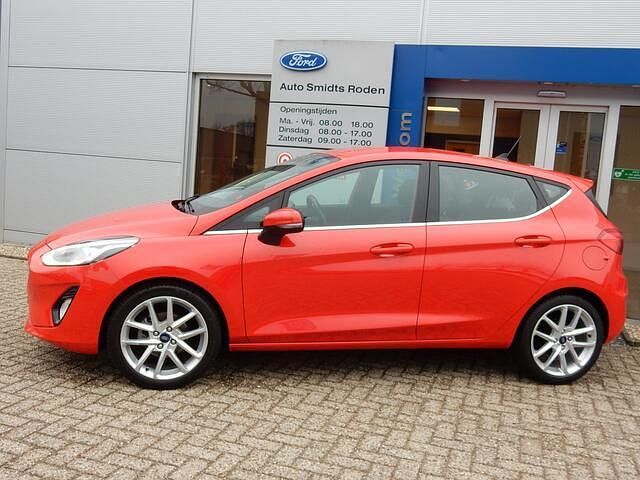 Occasion Ford Fiesta Titanium 125 PK (91 kW) 2020 Rood Hatchback