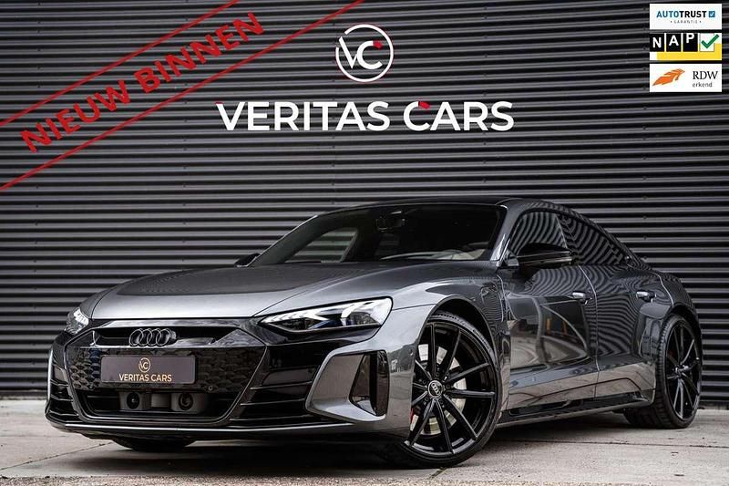 Grijs Gebruikt 2022 Audi RS e-tron GT S-Line Sedan | € 74.950 (Goede deal) - Afbeelding 1/4