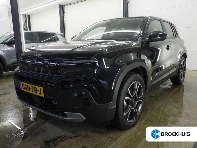 Zwart Gebruikt 2024 Jeep Avenger EV Altitude SUV | € 26.400 (Eerlijke prijs) - Afbeelding 1/4