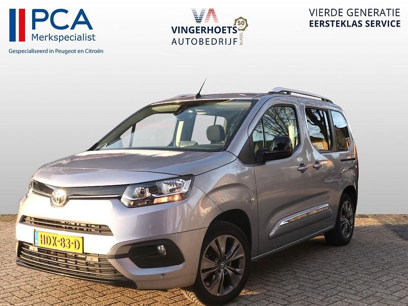 Grijs Occasion 2022 Citroën Berlingo MPV | € 24.900 - Afbeelding 1/4