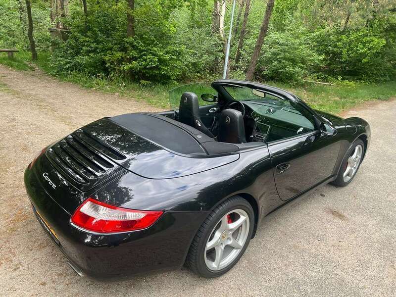 Zwart Gebruikt 2005 Porsche 911 Carrera Cabriolet Cabriolet | € 38.997 - Afbeelding 1/4