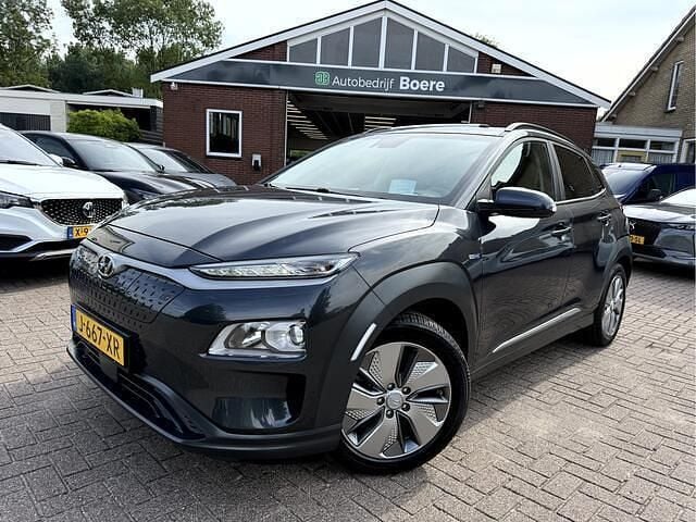 Grijs Gebruikt 2020 Hyundai Kona SUV | € 17.450 (Eerlijke prijs) - Afbeelding 1/4