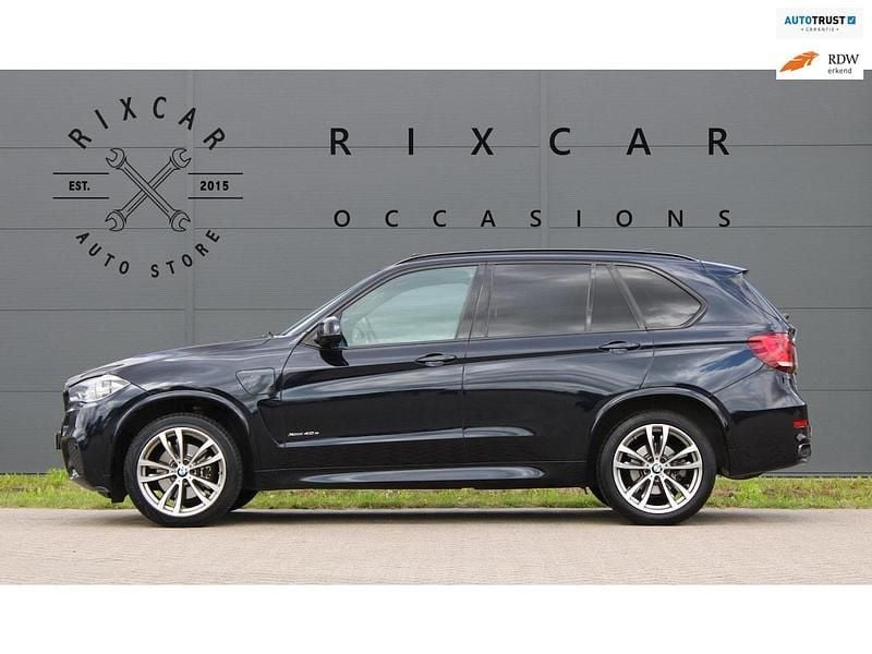 Zwart (metallic) Gebruikt 2015 BMW X5 Executive SUV | € 27.440 (Eerlijke prijs) - Afbeelding 1/4