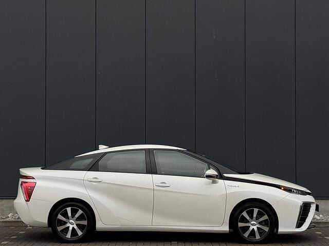 Occasion Toyota Mirai Executive 154 PK (113 kW) 2016 Wit Sedan