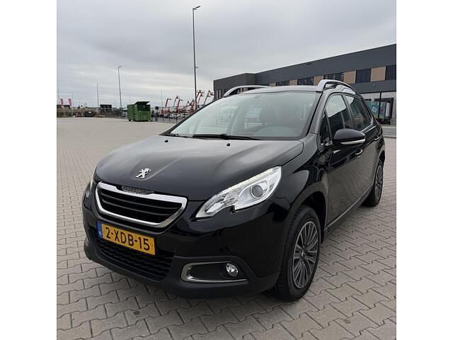 Zwart Gebruikt 2014 Peugeot 2008 Allure SUV | € 5.500 (Eerlijke prijs) - Afbeelding 1/4
