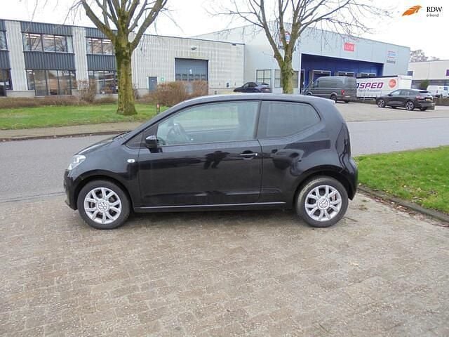 Zwart Gebruikt 2013 VW up! move up! Hatchback | € 2.999 (Super prijs) - Afbeelding 1/4