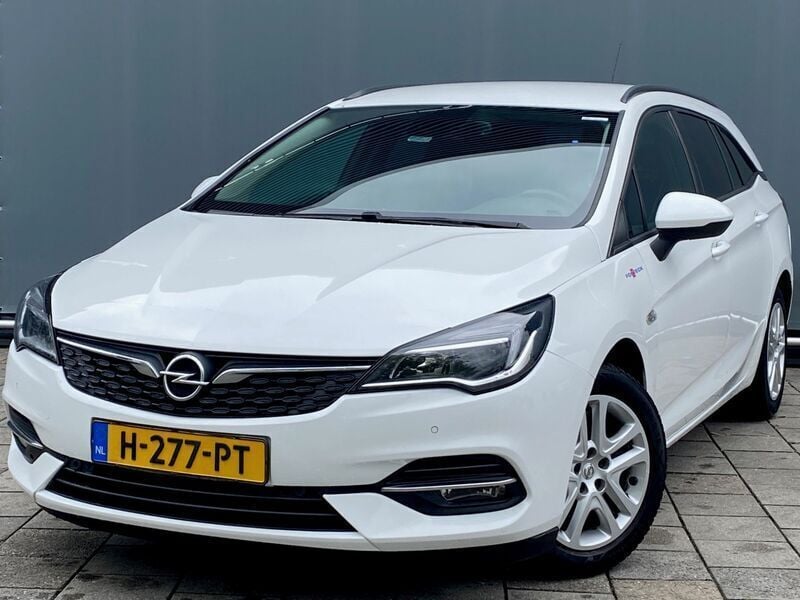 Wit Gebruikt 2020 Opel Astra Business Stationwagen | € 9.444 (Goede deal) - Afbeelding 1/4