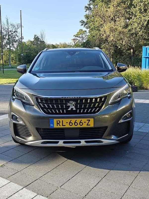 Gebruikt 2018 Peugeot 3008 Access SUV | € 15.000 (Iets duurder) - Afbeelding 1/4